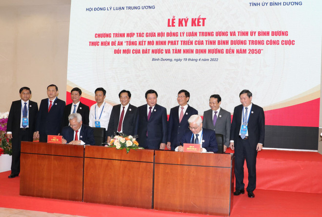 Đánh giá kết quả phát triển của Bình Dương trong thời kỳ đổi mới ảnh 1