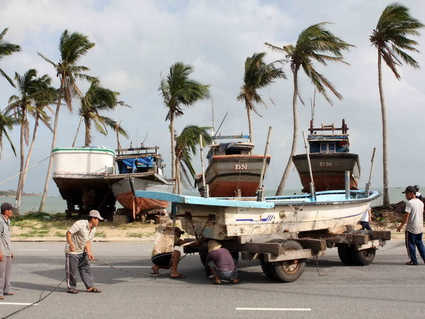 Đảm bảo thông tin liên lạc đối phó với siêu bão Haiyan ảnh 1