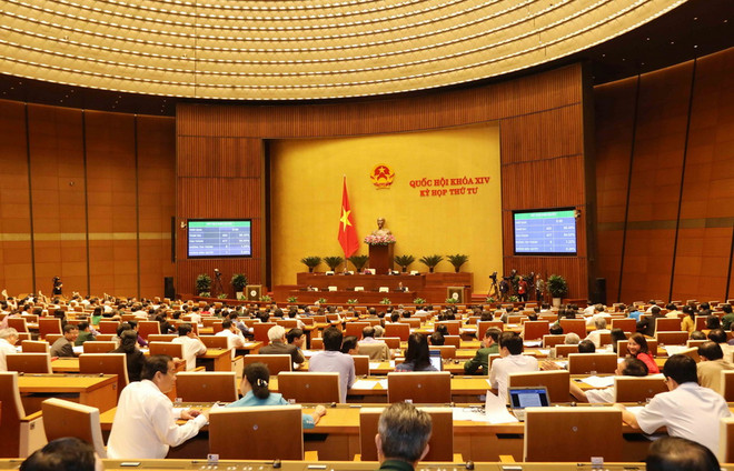 Thông qua Nghị quyết về kế hoạch phát triển kinh tế-xã hội năm 2018 ảnh 1