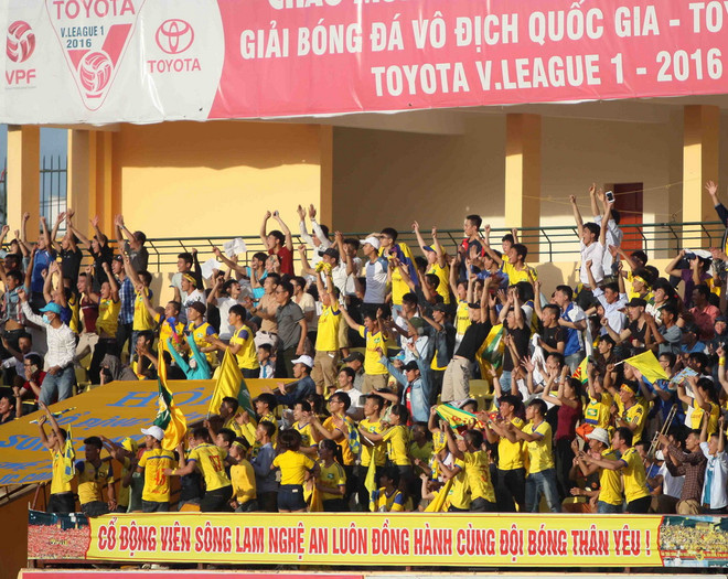 Thi đấu thiếu lửa, Becamex Bình Dương để thua trên sân Vinh ảnh 1