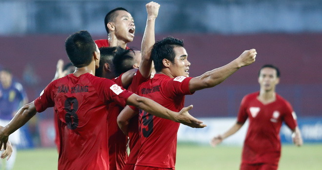 Hải Phòng hạ Quảng Nam nhờ quyết định tranh cãi của trọng tài ảnh 1