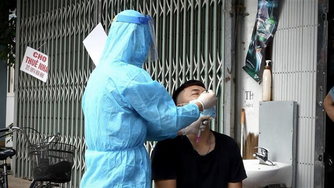 Các địa phương truy vết những trường hợp liên quan đến ca mắc COVID-19 ảnh 1