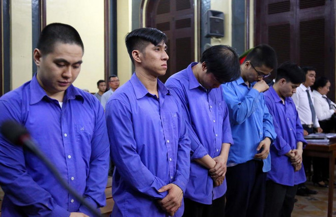 Gọi 'bạn xã hội' đánh chết người, cựu cảnh sát giao thông lĩnh án tù ảnh 1