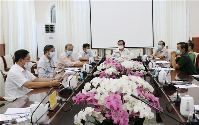 Phát hiện ca dương tính với SARS-CoV-2, Ninh Thuận họp khẩn ảnh 1