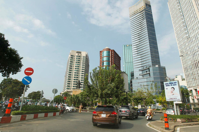 Một góc khu trung tâm Thành phố Hồ Chí Minh. (Ảnh Thanh Vũ/TTXVN) Xây dựng đô thị thông minh ở TP.HCM: Chuyển dần sang chính quyền số ảnh 2