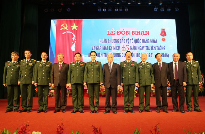 Bệnh viện 108 đón nhận Huân chương Bảo vệ Tổ quốc hạng Nhất ảnh 2