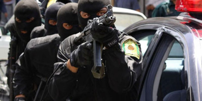 Lực lượng an ninh Iran tiêu diệt 12 phần tử khủng bố ở biên giới ảnh 1