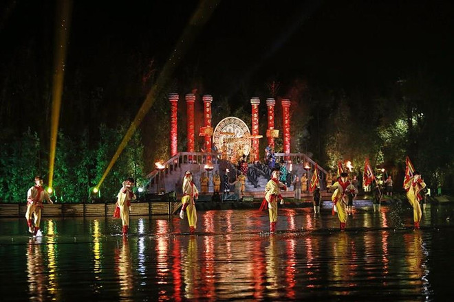 Dàn diễn viên ‘Về nhà đi con’ sẽ hóa thân vào vở 'Tinh hoa Bắc bộ' ảnh 2