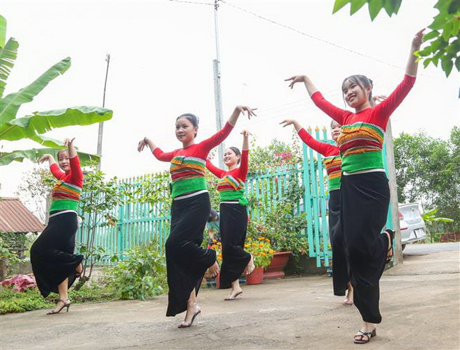 Gìn giữ, bảo tồn Xòe Thái trên vùng đất biên cương Tây Ninh ảnh 1
