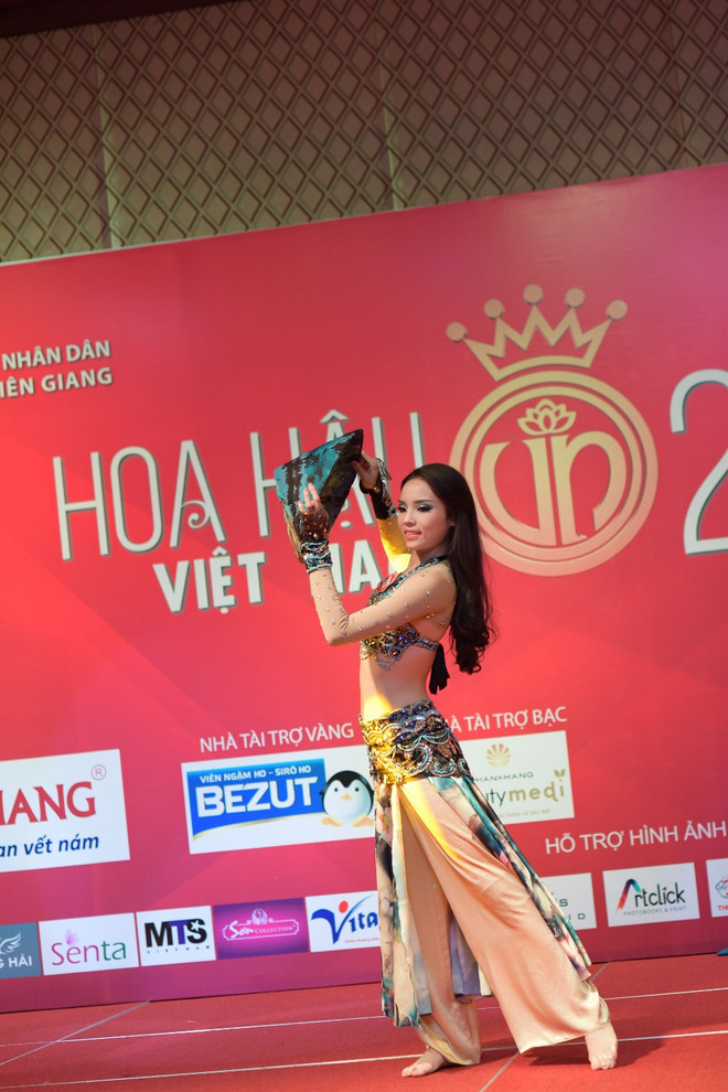 Hoa hậu Việt Nam 2014: Sôi động vòng sơ tuyển Người đẹp Tài năng ảnh 5