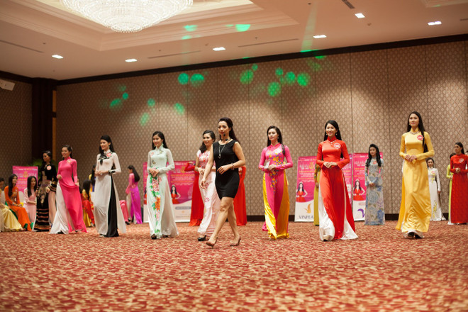 Hoa hậu Việt Nam 2014: Sôi động vòng sơ tuyển Người đẹp Tài năng ảnh 13