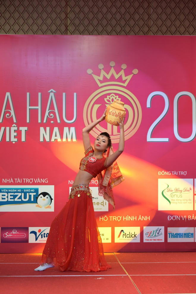 Hoa hậu Việt Nam 2014: Sôi động vòng sơ tuyển Người đẹp Tài năng ảnh 10