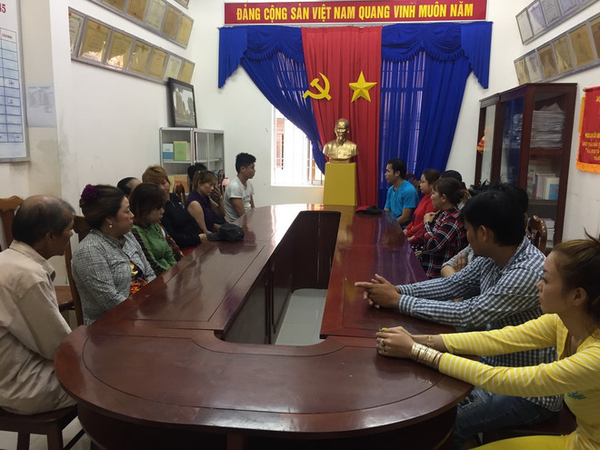 Triệt phá sòng bạc quy mô lớn tại Cà Mau, tạm giữ hình sự 10 người ảnh 1