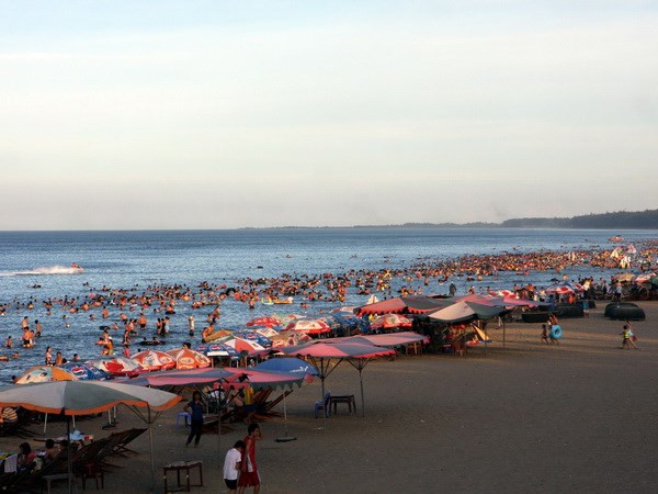 Cửa Lò phấn đấu trở thành đô thị du lịch biển năm 2015 ảnh 1