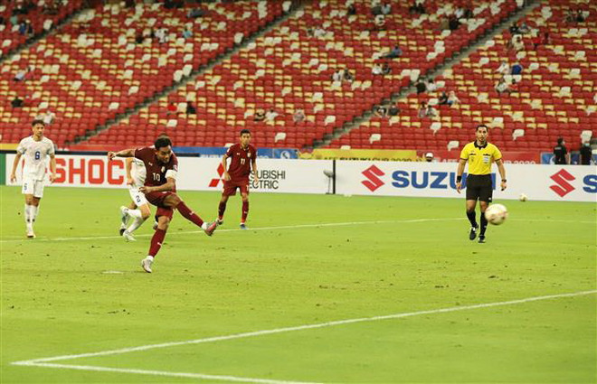 Thái Lan tăng cường luyện tập khâu dứt điểm trước trận gặp Việt Nam ảnh 1