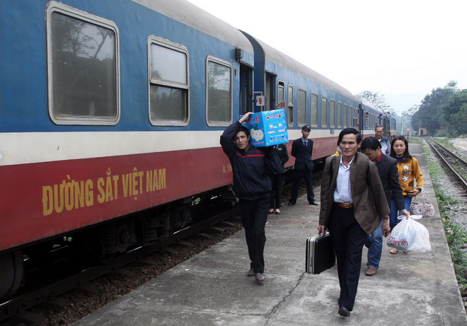 Giảm giá đến 50% vé tàu tuyến Hà Nội đi Đà Nẵng dịp lễ 30/4 ảnh 1