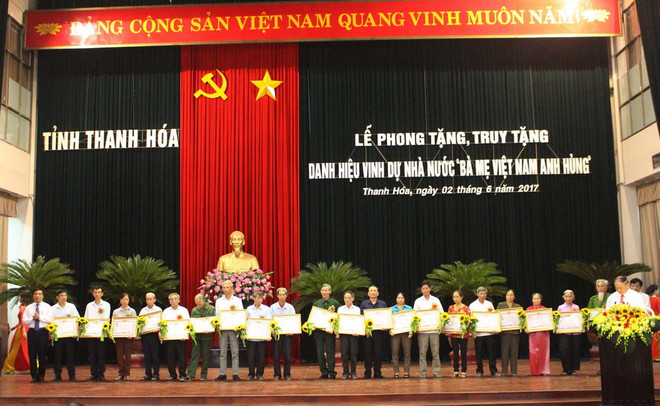 Thanh Hóa phong tặng, truy tặng 216 Mẹ Việt Nam anh hùng ảnh 1