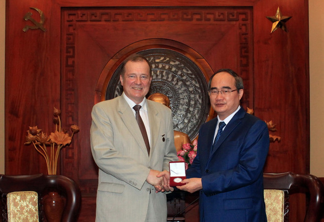 Ưu tiên xây Trung tâm văn hóa-kinh tế TP.HCM tại Saint Petersburg ảnh 1