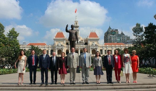 Ưu tiên xây Trung tâm văn hóa-kinh tế TP.HCM tại Saint Petersburg ảnh 2