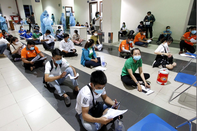 Chiến dịch tiêm vaccine COVID-19 ở TP Hồ Chí Minh: Phối hợp tổng lực ảnh 2