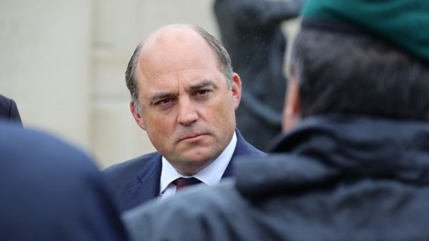 Bộ trưởng ​Quốc phòng Anh sẽ không tranh cử ghế lãnh đạo đảng Bảo thủ ảnh 1