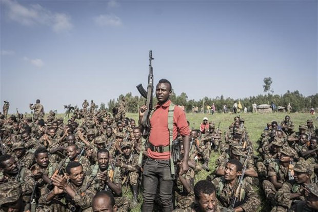 Binh sỹ thuộc Lực lượng phòng vệ quốc gia Ethiopia. (Ảnh: AFP/TTXVN) Ethiopia tiêu diệt 153 phiến quân liên quan đến vụ thảm sát tháng 6 ảnh 1