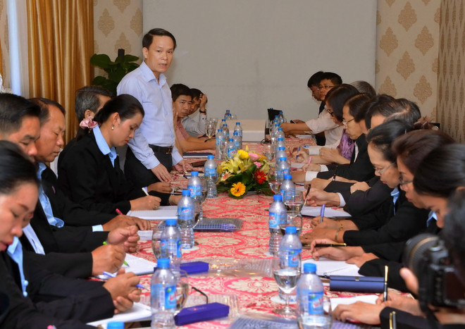 Ông Nguyễn Đức Lợi, Ủy viên Trung ương Đảng, Tổng Giám đốc Thông tấn xã Việt Nam phát biểu tại buổi trao đổi nghiệp vụ. (Ảnh: Thanh Tùng/TTXVN) Trao đổi nghiệp vụ giúp thắt chặt tình đoàn kết giữa TTXVN và KPL ảnh 1