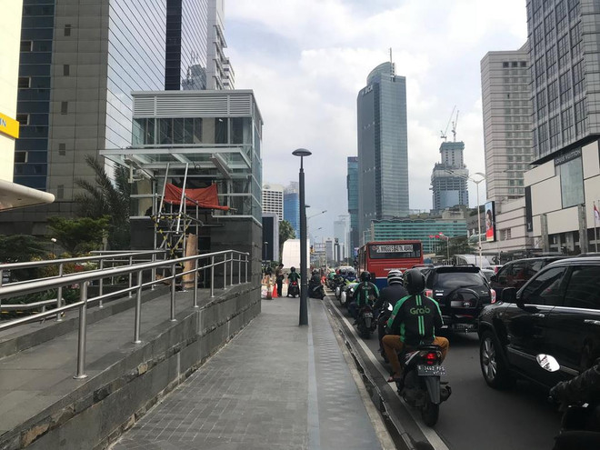 Indonesia cấm xe cá nhân ở một số tuyến đường để tránh ùn tắc ảnh 2