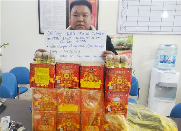 Hà Nội xử phạt nghiêm đối tượng buôn bán pháo nổ dịp Tết Nguyên đán ảnh 1