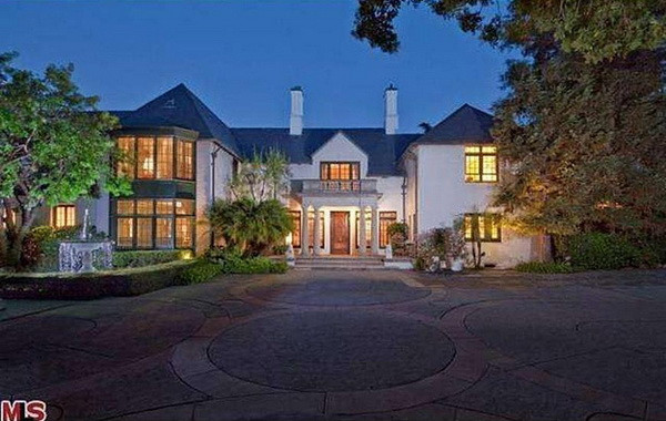 Ngắm tư dinh trị giá 22 triệu USD của Chủ tịch Google ảnh 1