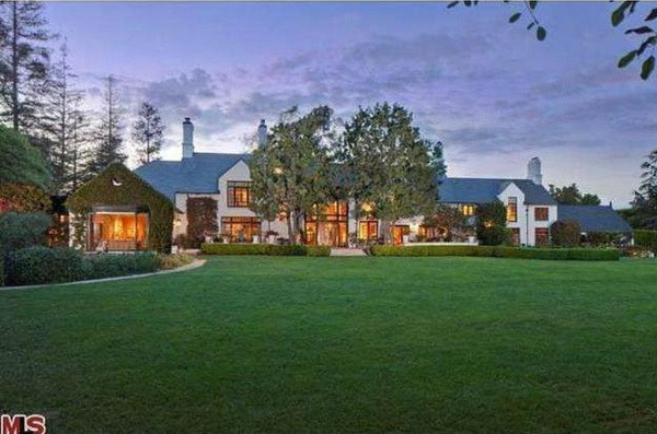 Ngắm tư dinh trị giá 22 triệu USD của Chủ tịch Google ảnh 6