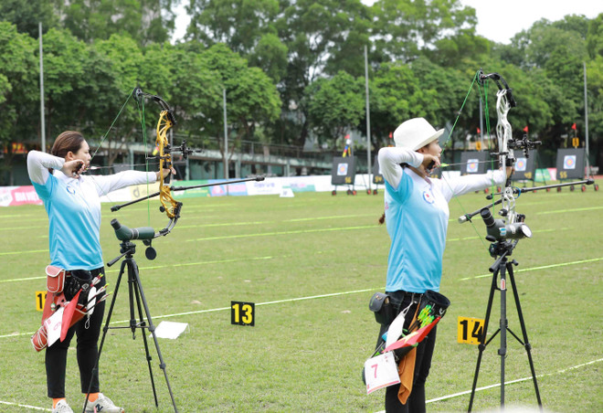 Việt Nam giành huy chương Bạc bắn cung 1 dây đồng đội nữ ảnh 1