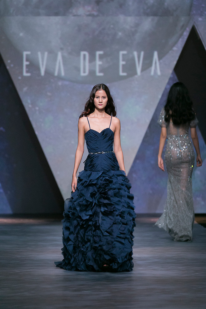 Những câu chuyện xúc động về môi trường trên sàn diễn thời trang ảnh 7