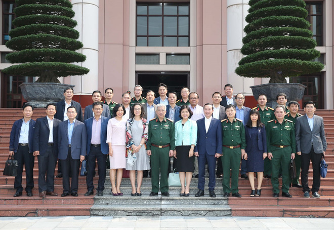 Việt Nam tiếp tục mở rộng hợp tác quốc phòng với các nước ảnh 1