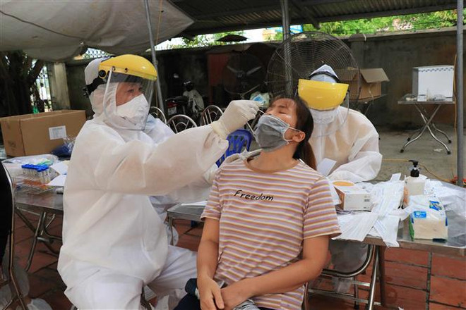 Tối 8/6 ghi nhận 55 ca mắc mới COVID-19, trong đó Hà Nội có 2 ca ảnh 1