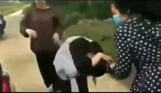 [Audio] Bạo lực học đường: Hình thức kỷ luật còn quá nhẹ? ảnh 1