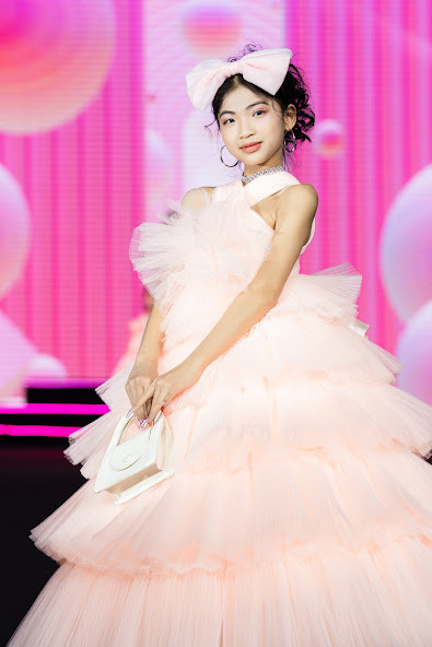 Tuần thời trang của các thương hiệu cao cấp lần đầu "cập bến" Việt Nam ảnh 5