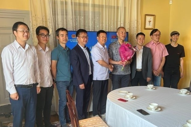 Phó Giáo sư, Tiến sỹ Đỗ Quang Minh, chuyên gia cao cấp Công ty Thermo Calc, được bầu làm Chủ tịch Hội. (Ảnh: TTXVN phát) ttxvn_hoi chuyen gia 2.jpg