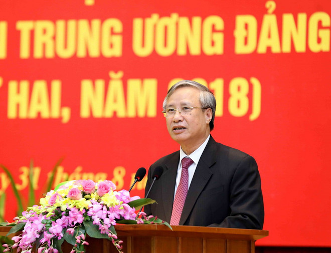 Bế giảng Lớp bồi dưỡng dành cho các Ủy viên Trung ương Đảng ảnh 1