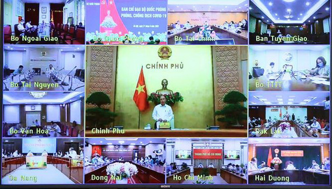 Thủ tướng: Tiếp tục chung sống, chiến đấu trường kỳ với dịch bệnh ảnh 1
