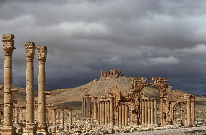 Nga bắt đầu không kích vào thành phố cổ Palmyra của Syria ảnh 1