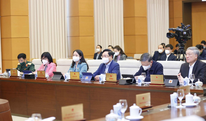 Thường vụ Quốc hội thảo luận việc chỉnh lý dự án Luật Cảnh sát cơ động ảnh 2