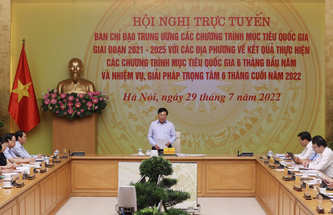 Khẩn trương hoàn tất giải ngân vốn 3 Chương trình mục tiêu quốc gia ảnh 1