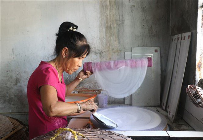Vĩnh Long: Làng nghề bánh tráng Cù lao Mây nhộn nhịp đón Tết ảnh 2
