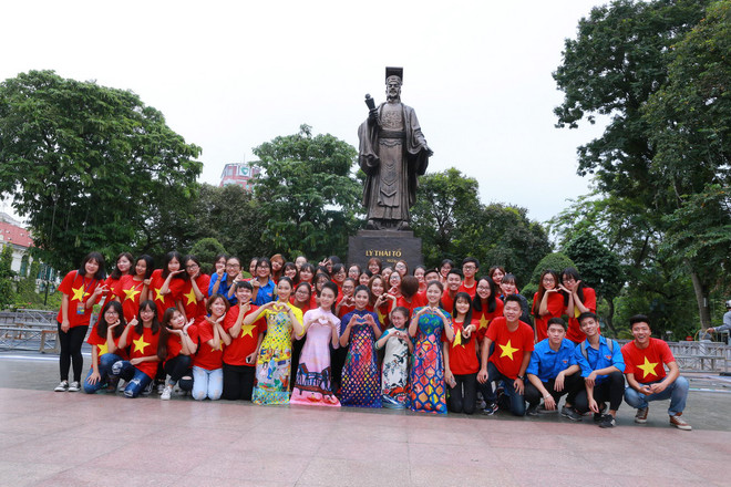 Dàn Hoa hậu cùng hàng ngàn học sinh, sinh viên "Nhảy vì sự tử tế" ảnh 3