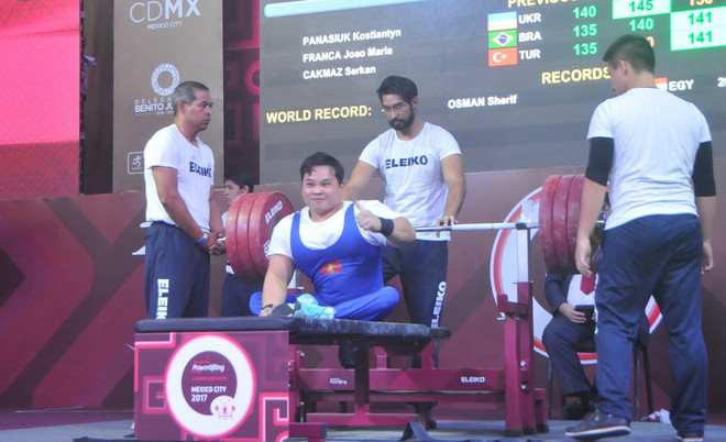 Việt Nam giành thêm huy chương tại Giải vô địch cử tạ người khuyết tật ảnh 1