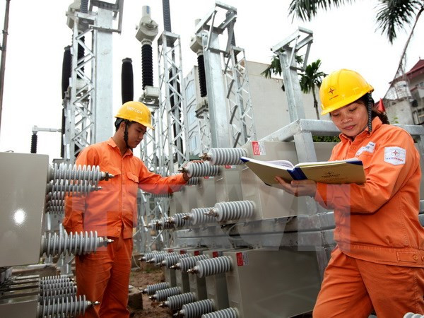 (Ảnh minh họa: Ngọc Hà/TTXVN) GENCO 1 vận hành ổn định các tổ máy để tăng sản lượng phát điện ảnh 1