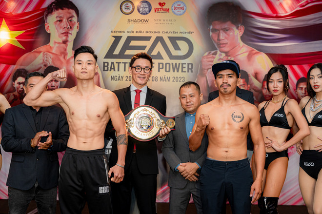 Trịnh Thế Long chạm mặt võ sỹ boxing Thái Lan trước trận tranh đai WBC ảnh 2