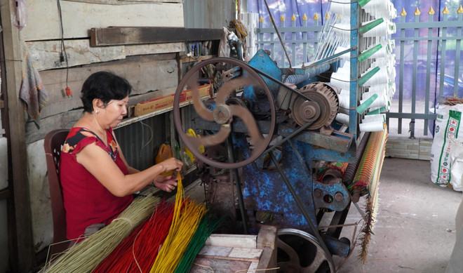Đồng Tháp: Làng nghề dệt chiếu truyền thống hơn trăm tuổi ở Định Yên ảnh 2