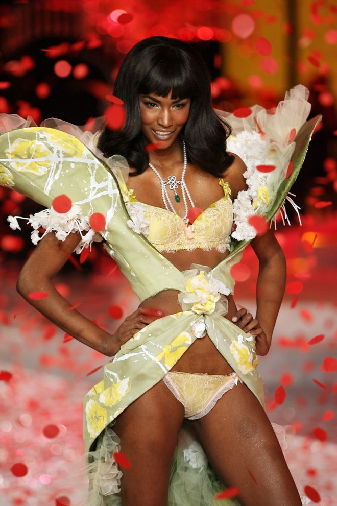 “Thiên thần” Victoria’s Secret sẽ đến Việt Nam trình diễn thời trang ảnh 7